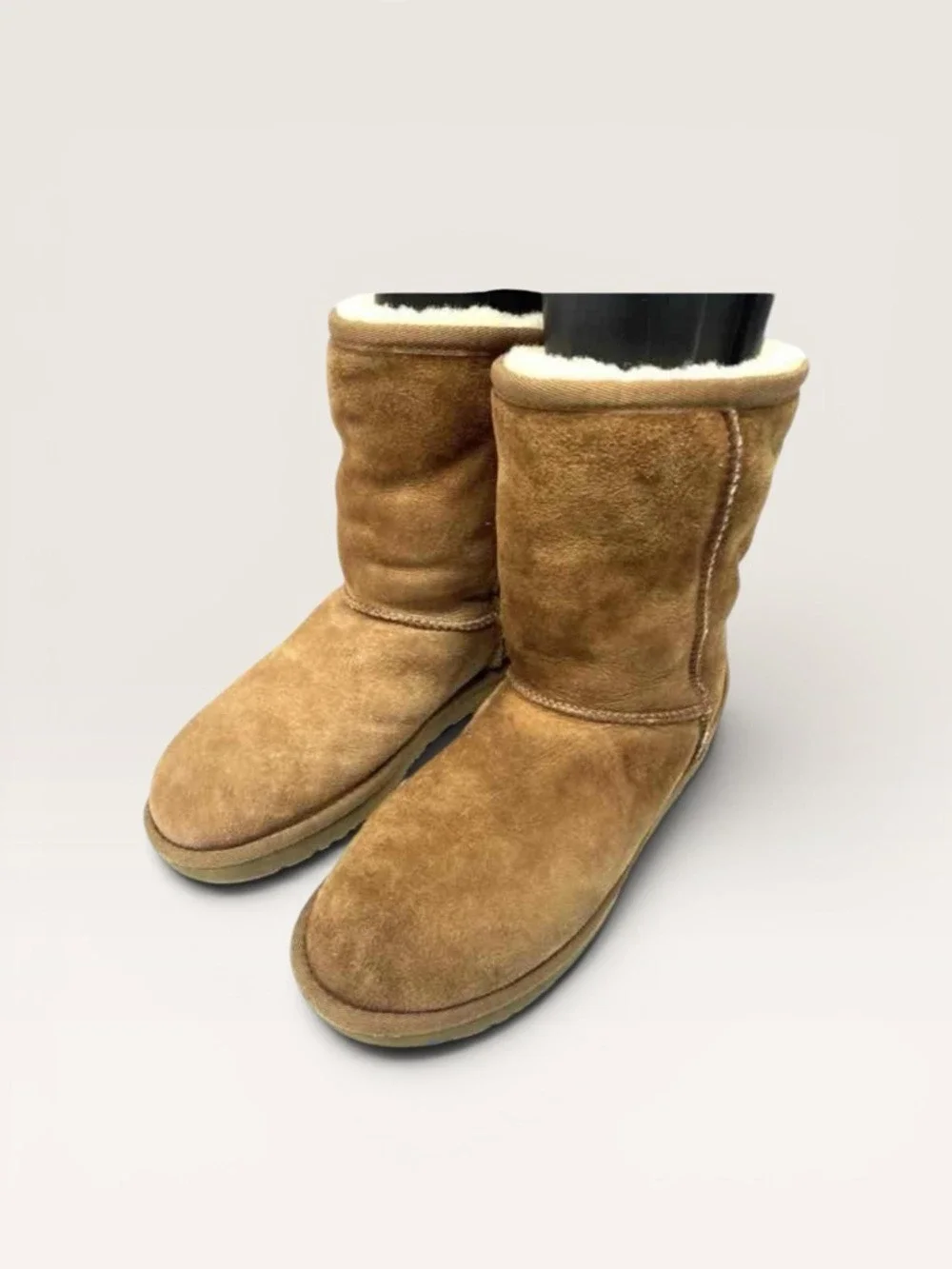 UGG Classic Short Suede Boot Chestnut Women's Size 8